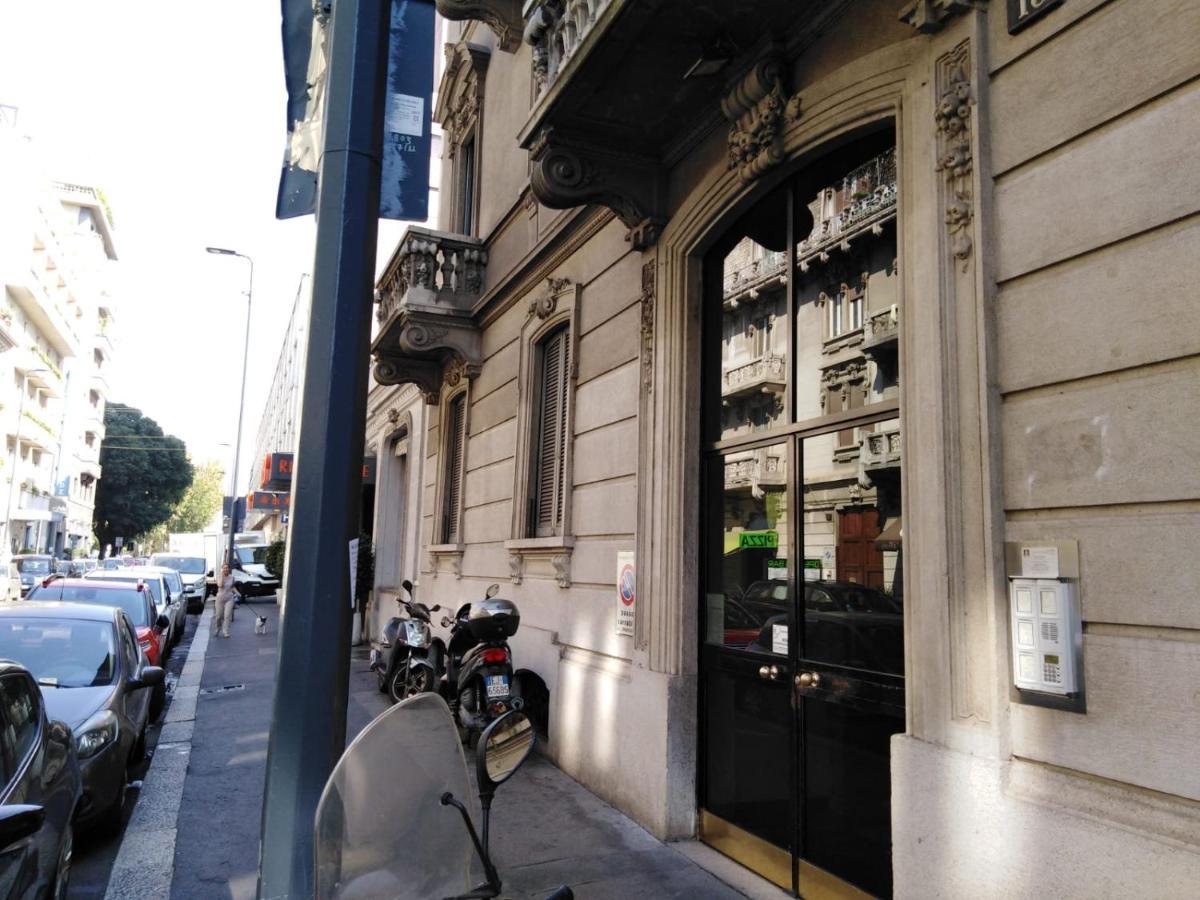 Studio Stazione Centrale 米兰 外观 照片