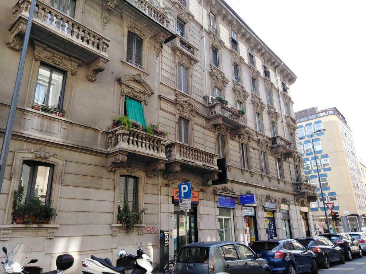 Studio Stazione Centrale 米兰 外观 照片